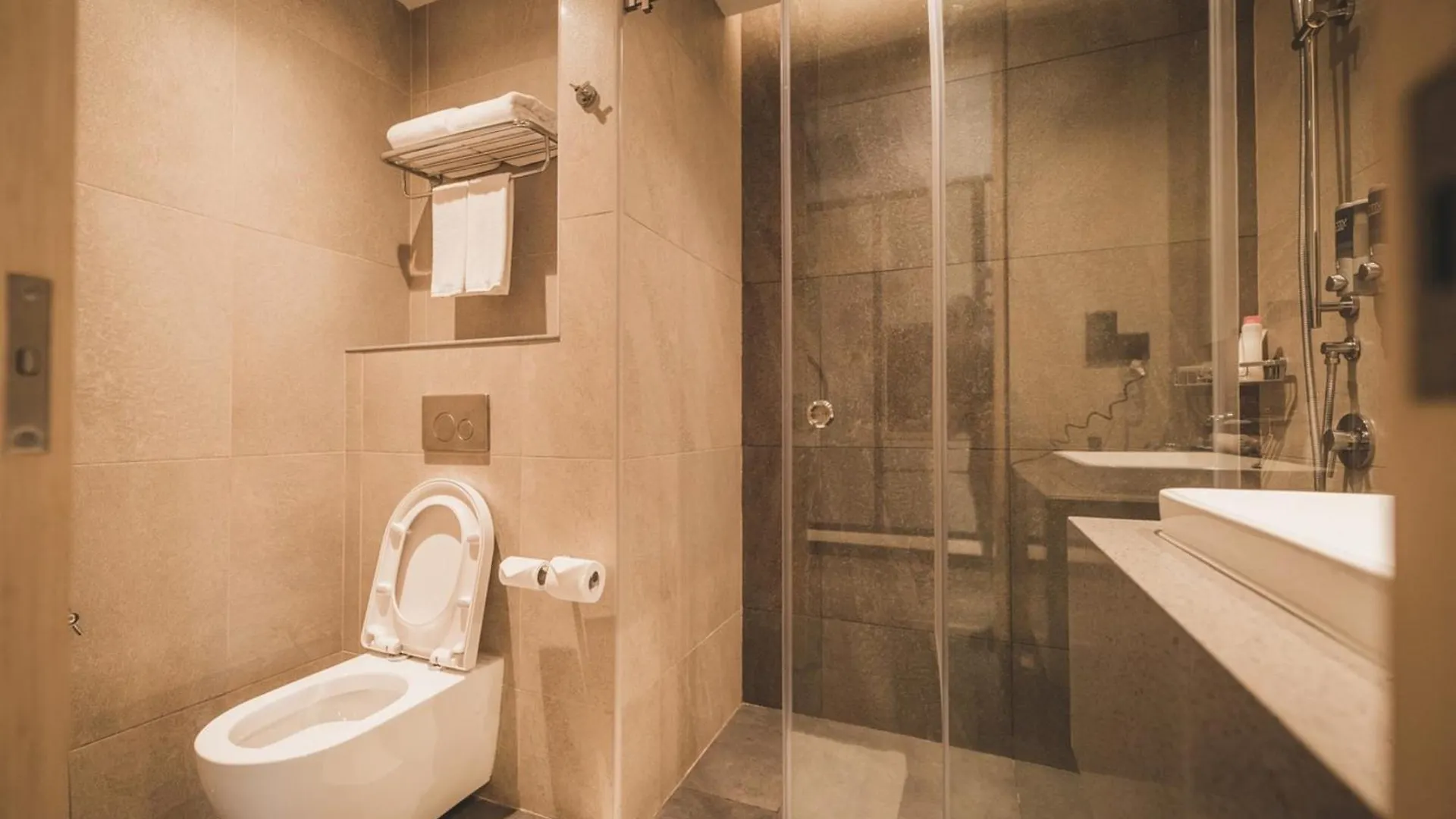 Hotel Olive New Delhi